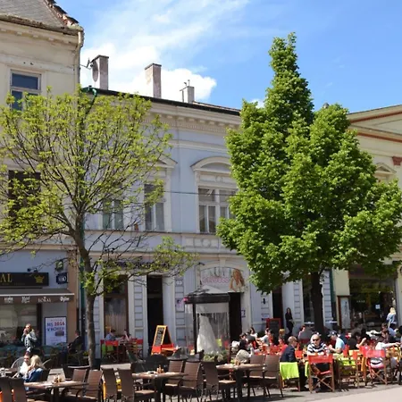 Maison Rezidence, Hlavna Ulica Apartman *